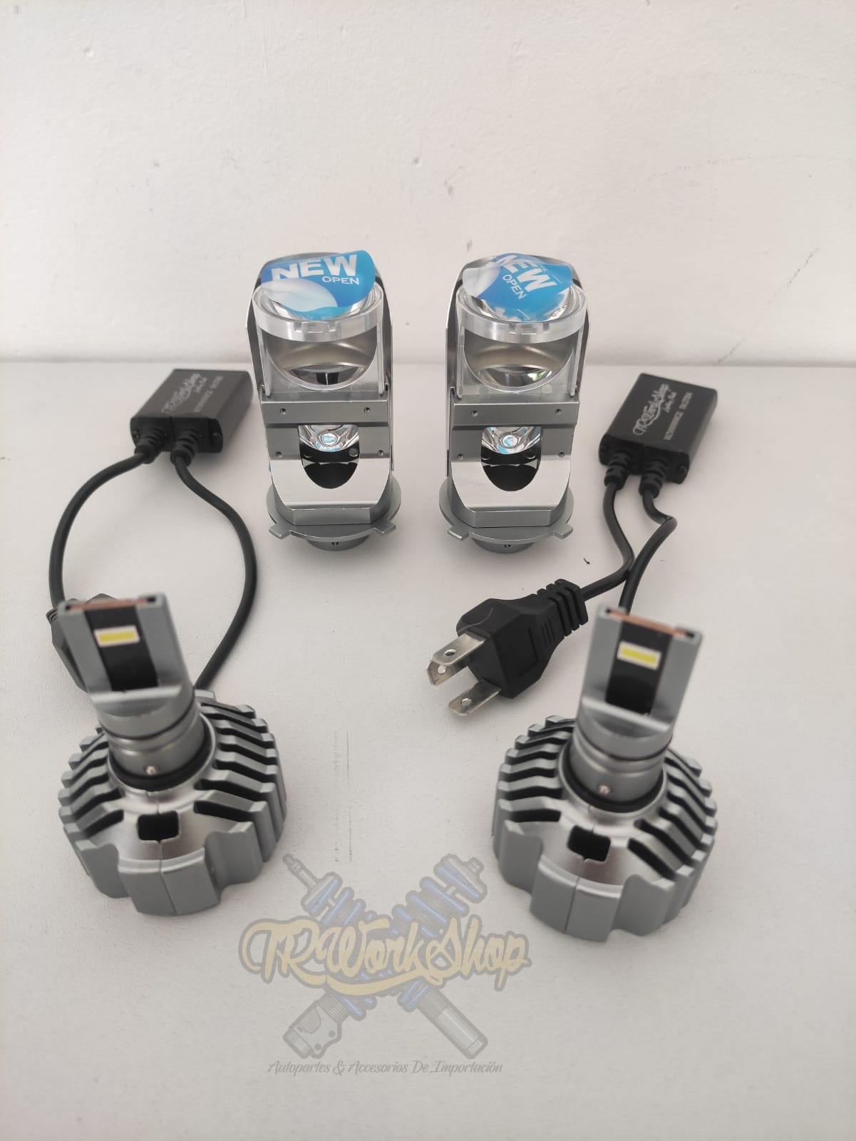 H4 LED Mini Proyector 11,000 Lumens 6000K | Alta Calidad CSP