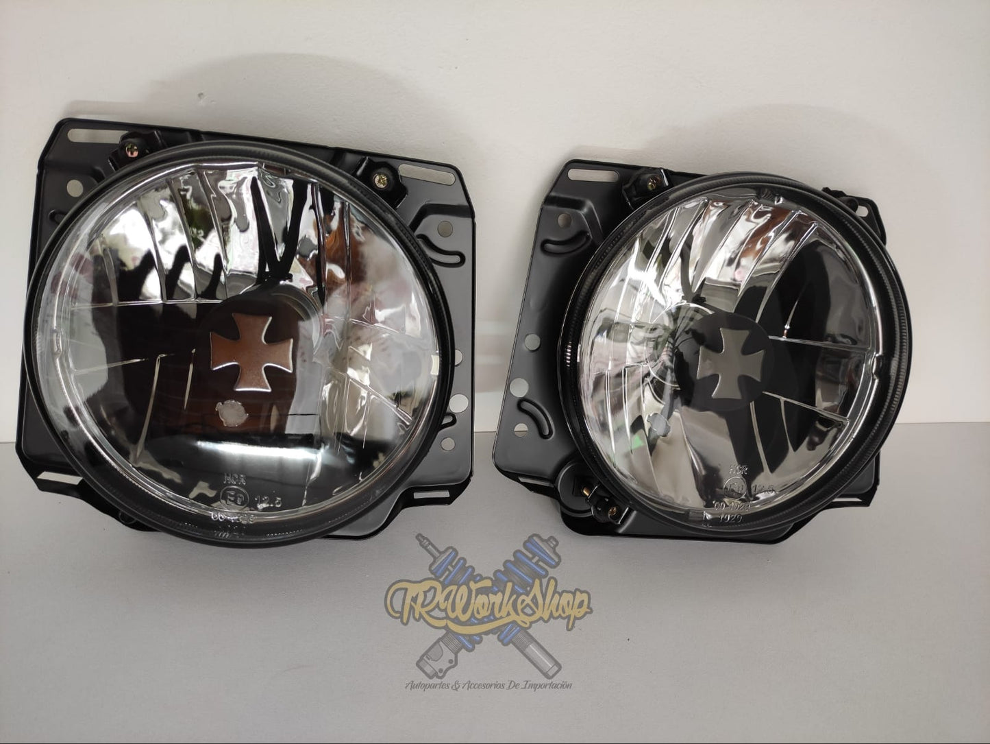 Faros Principales VW Golf Mk2 Smoke Iron Cross (2 Pzas) | JOM