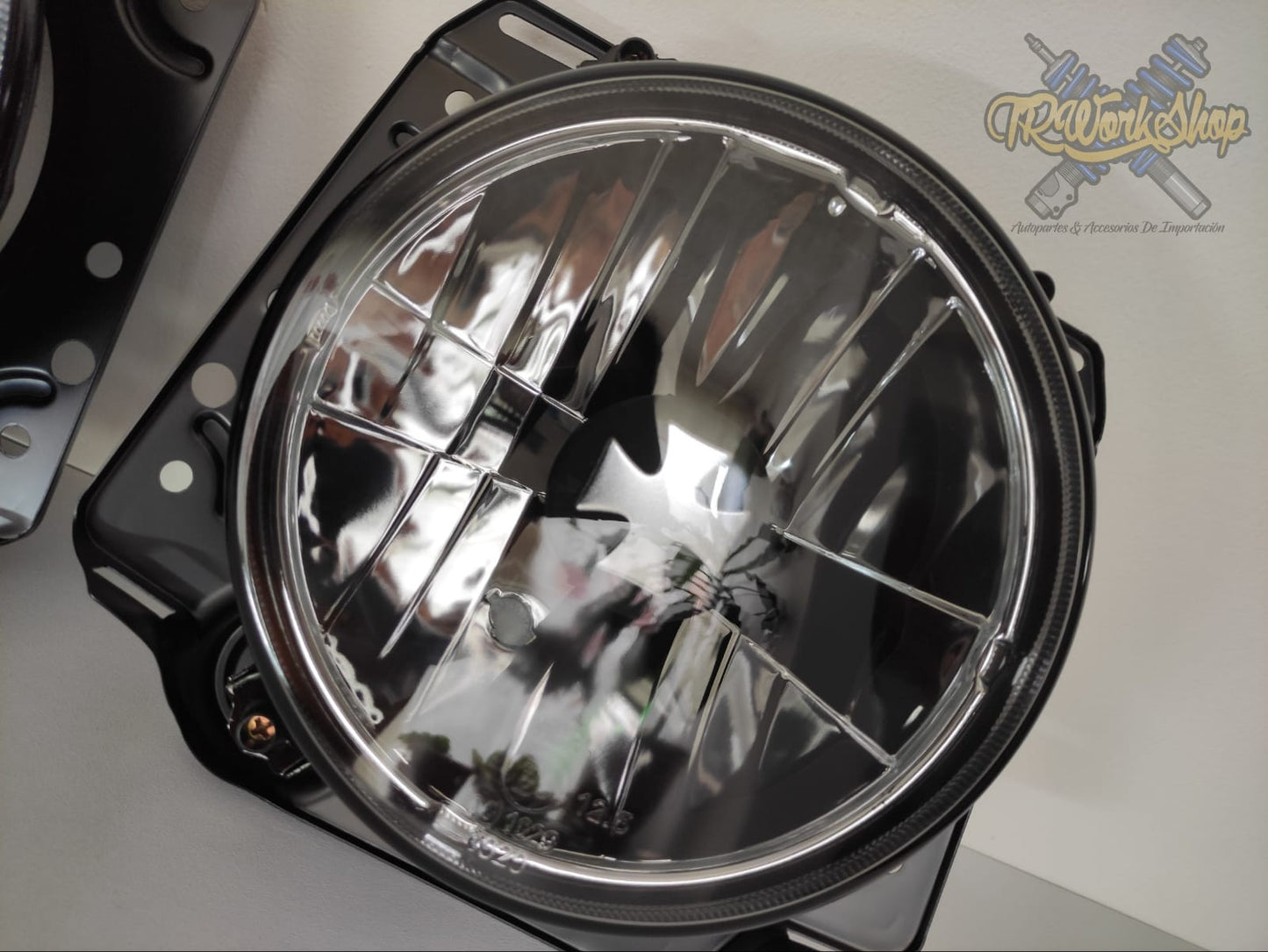 Faros Principales VW Golf Mk2 Smoke Iron Cross (2 Pzas) | JOM