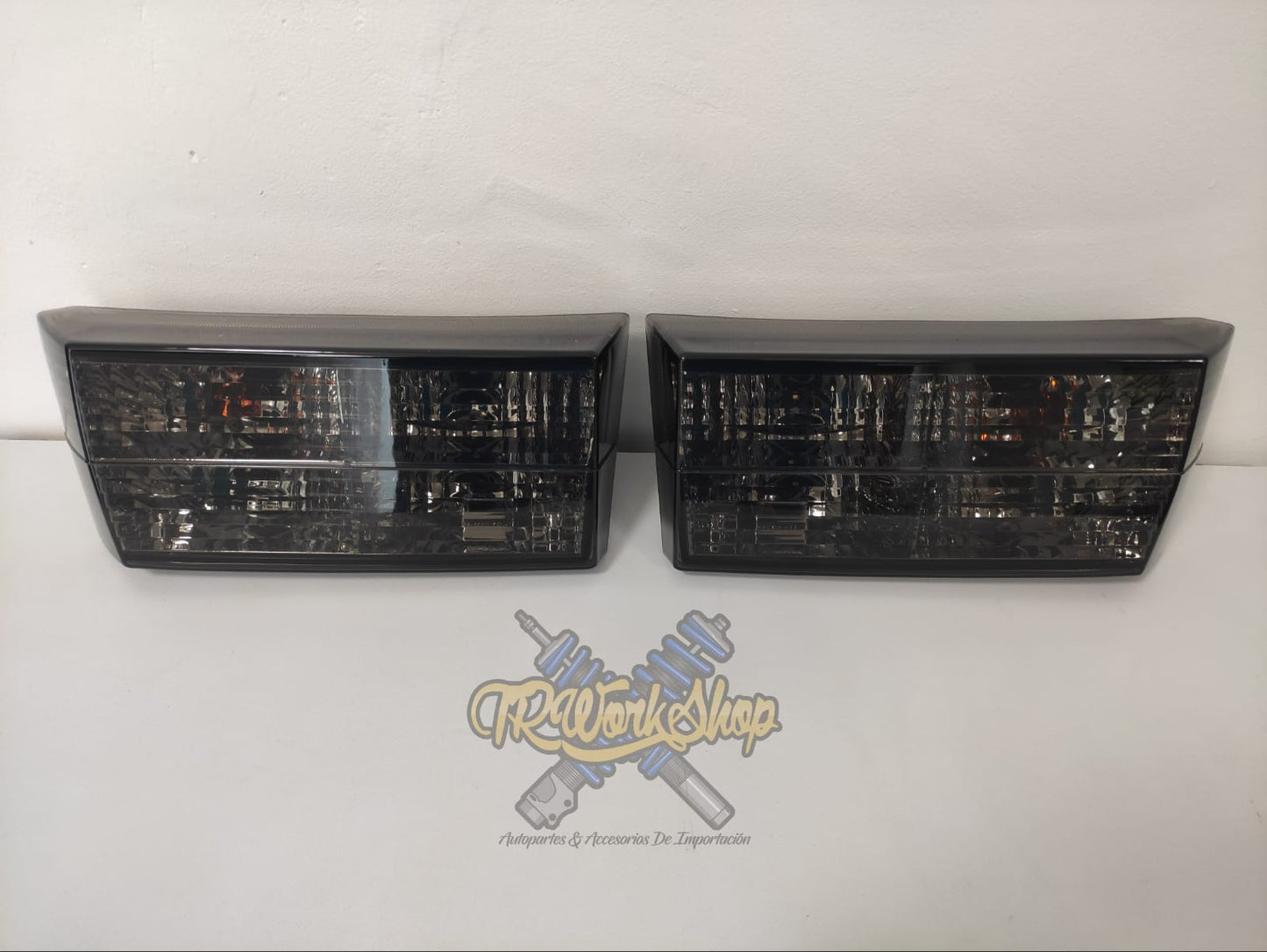 Calaveras Europeas Cortas VW Caribe Cabriolet Mk1 (2 Pzas) | JOM