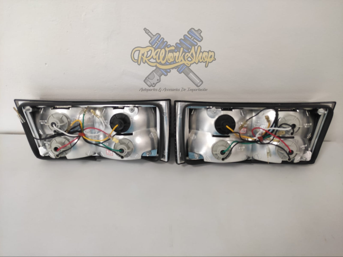 Calaveras Europeas Cortas VW Caribe Cabriolet Mk1 (2 Pzas) | JOM