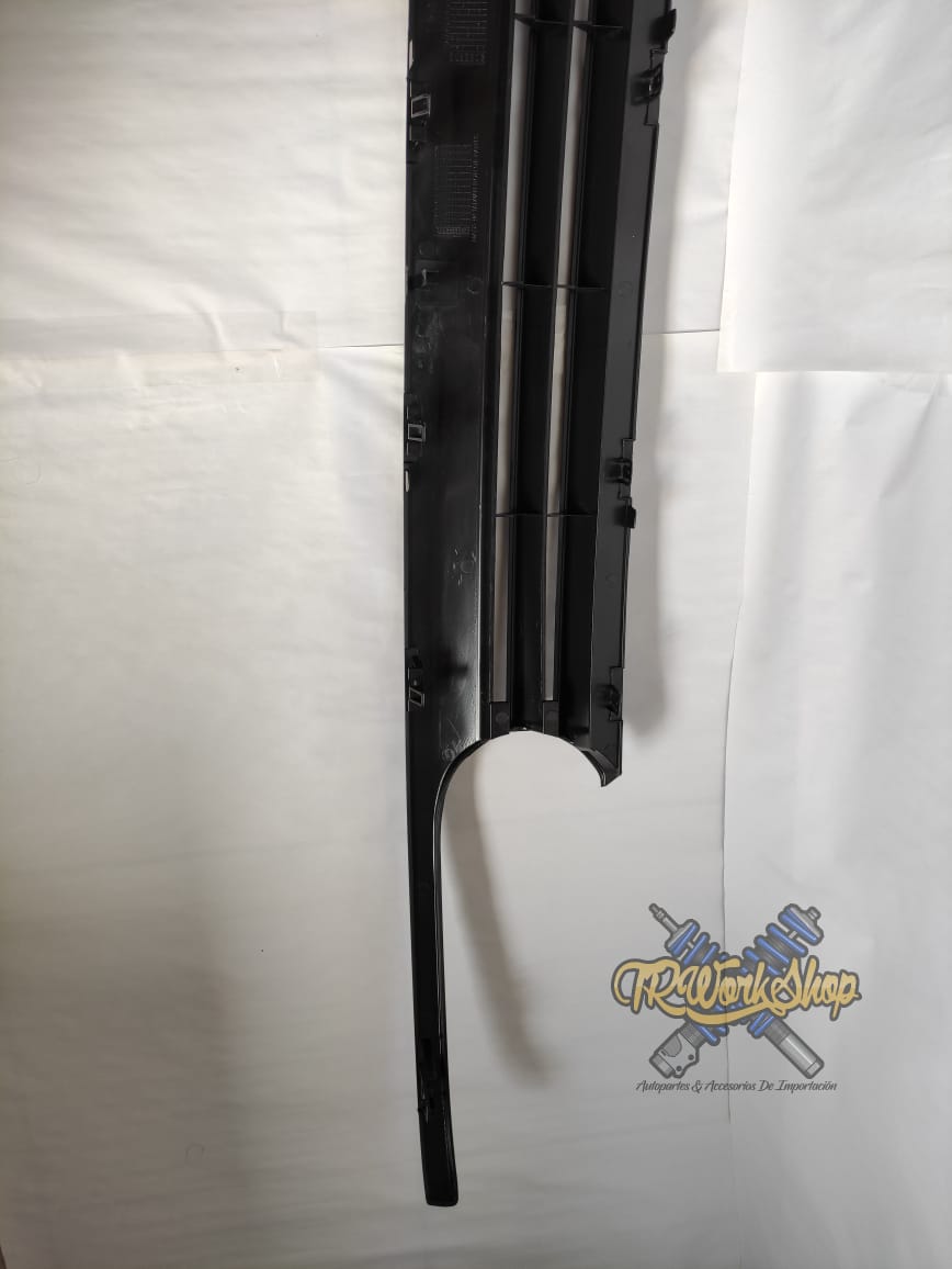 Parrilla Corrida VW Golf A3 Mk3 | JOM