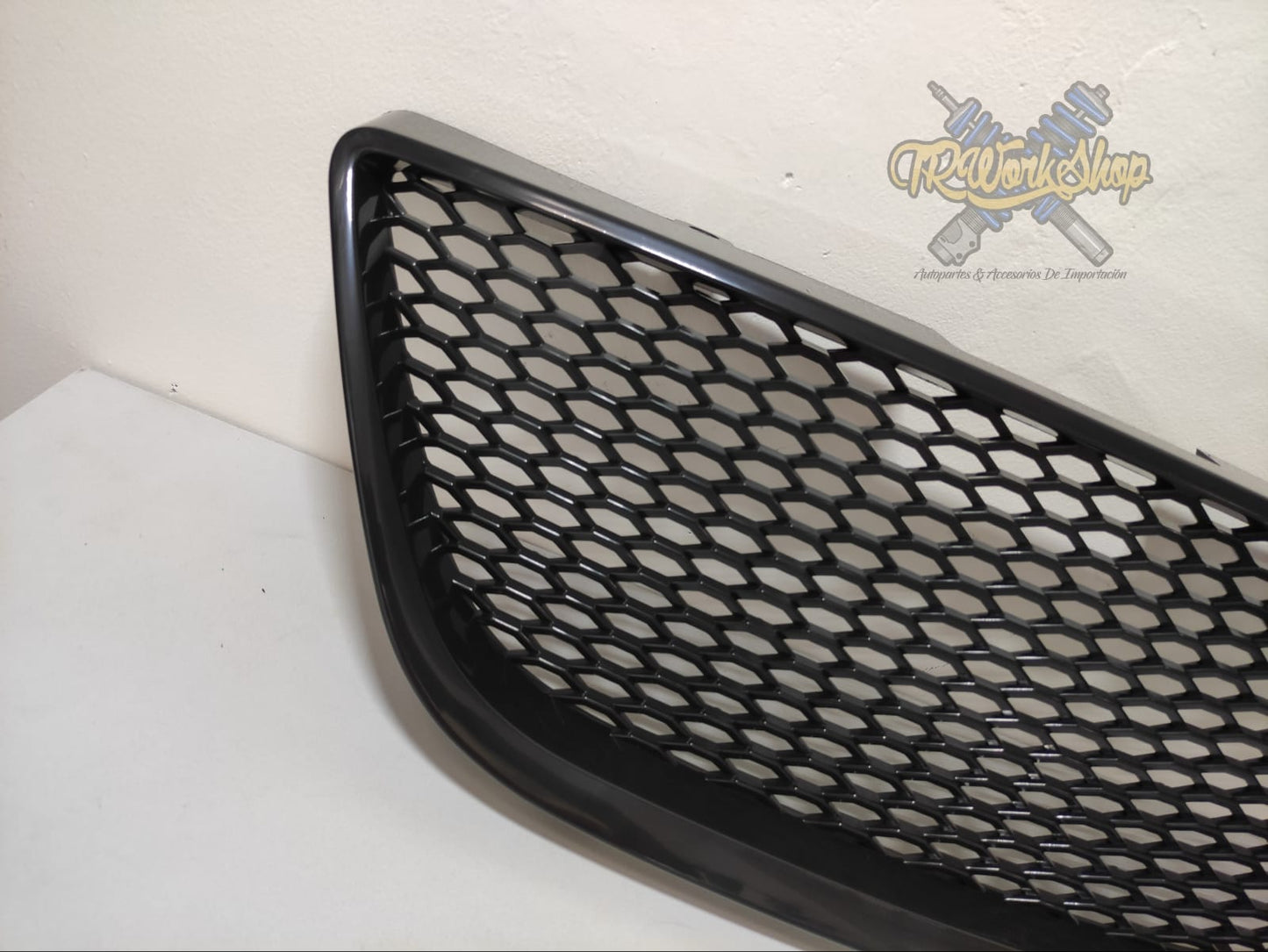 Parrilla Corrida Panal Seat Ibiza 6J 2009-2012 | JOM