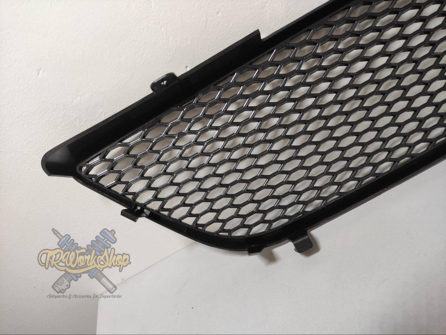 Parrilla Corrida Panal Seat Ibiza 6J 2009-2012 | JOM