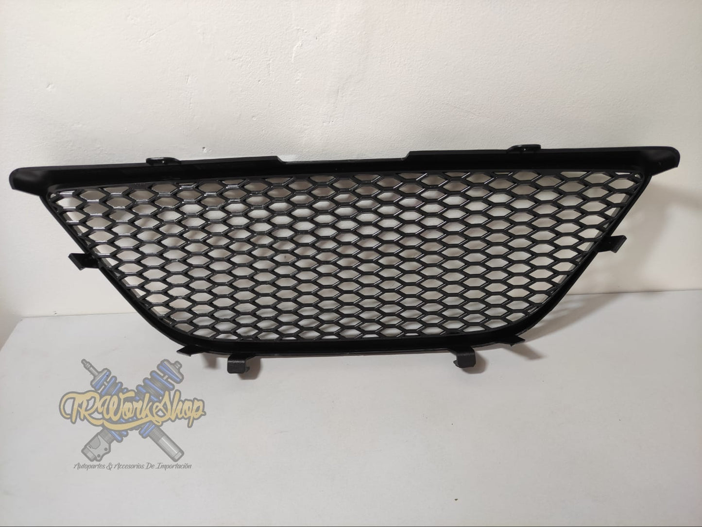 Parrilla Corrida Panal Seat Ibiza 6J 2009-2012 | JOM