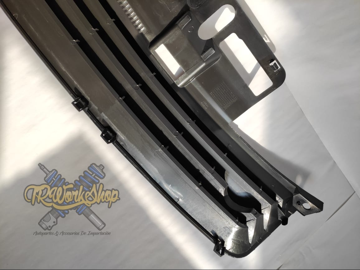 Parrilla Corrida VW Polo 9N 2002-2007 | JOM