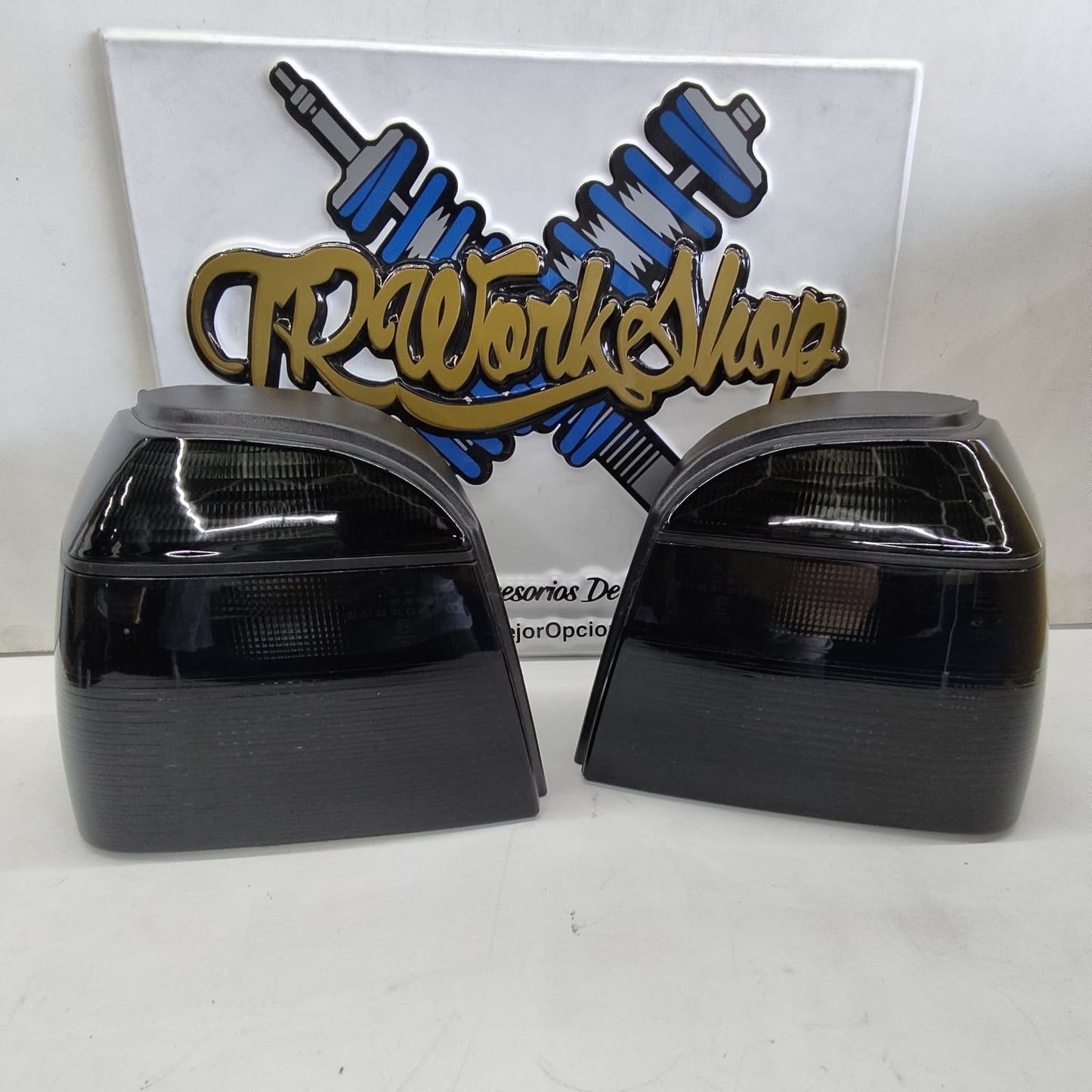 Calaveras Europeas VW Golf A3 Mk3 Cabrio Smoke (2 Pzas) | Depo