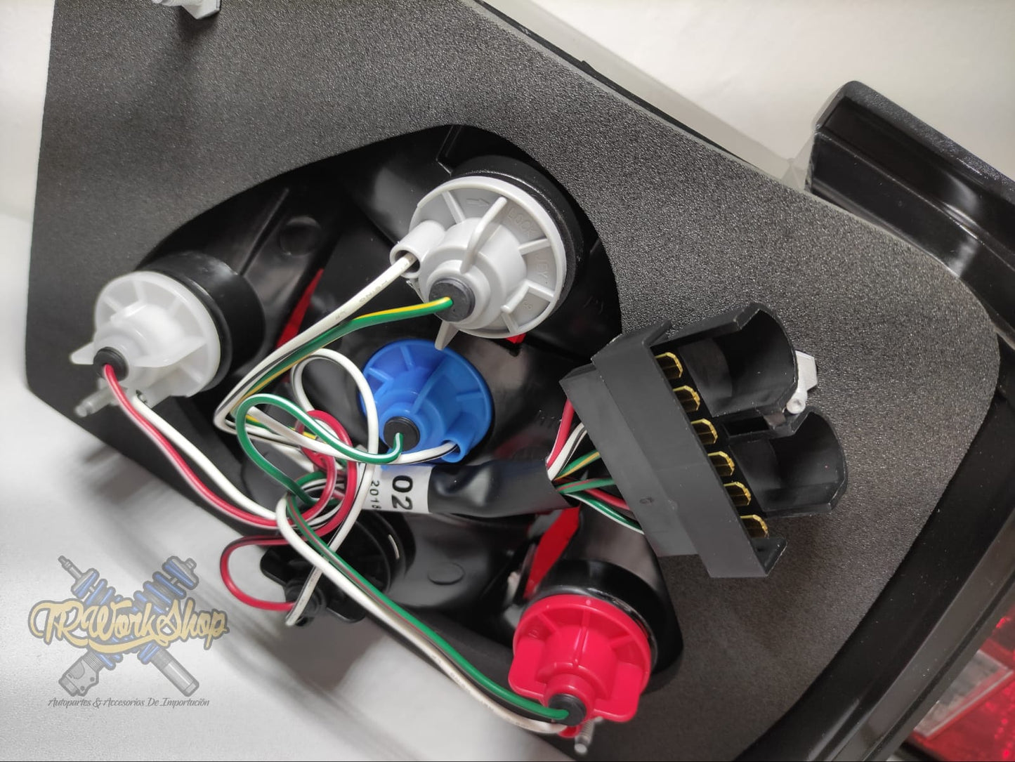 Calaveras Jetta A2 Mk2 (2 Piezas) | Euro Look | Helix Import