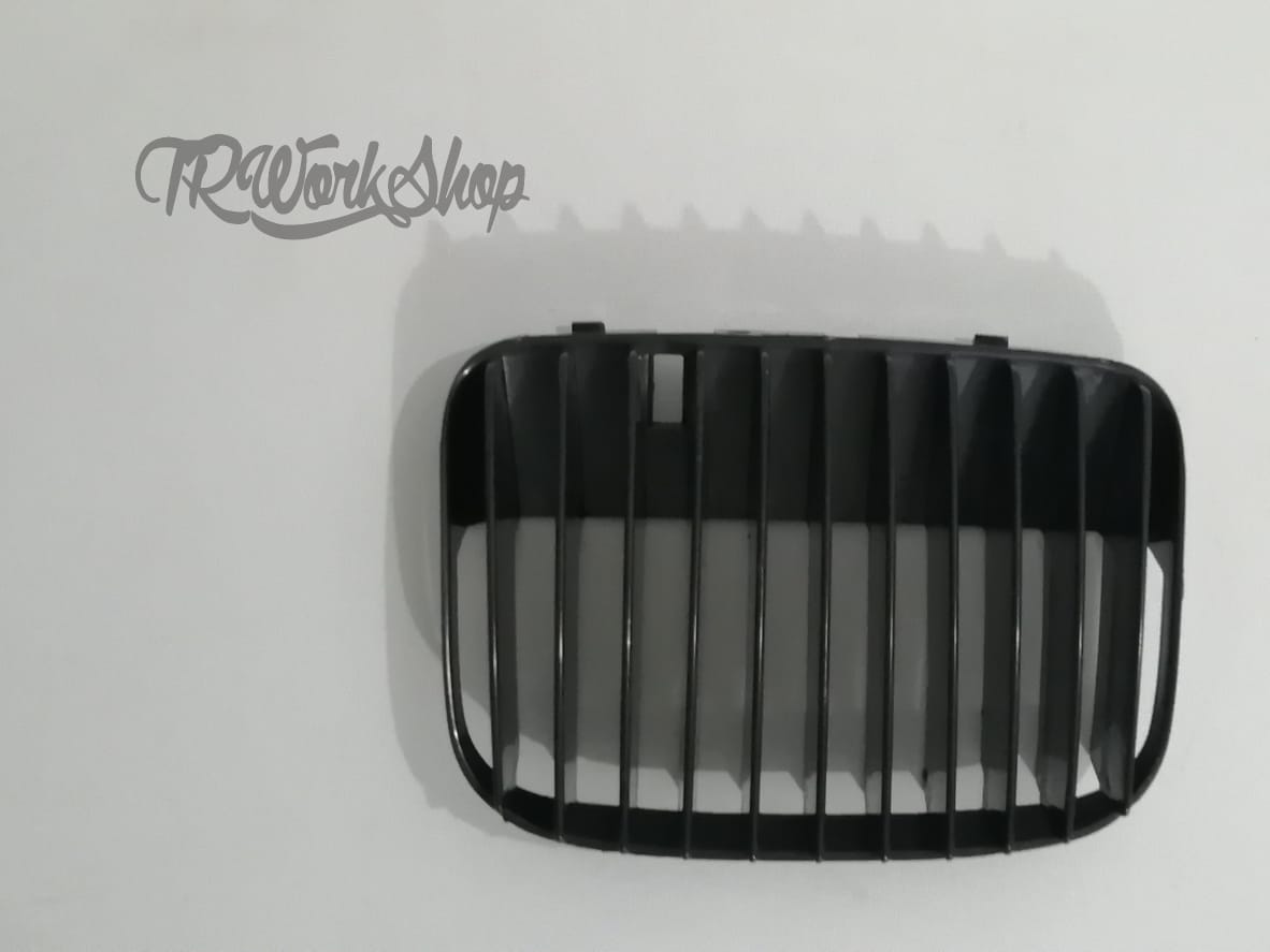 Parrilla Corrida JOM Seat León / Toledo 2003-2005 | Sin Emblema