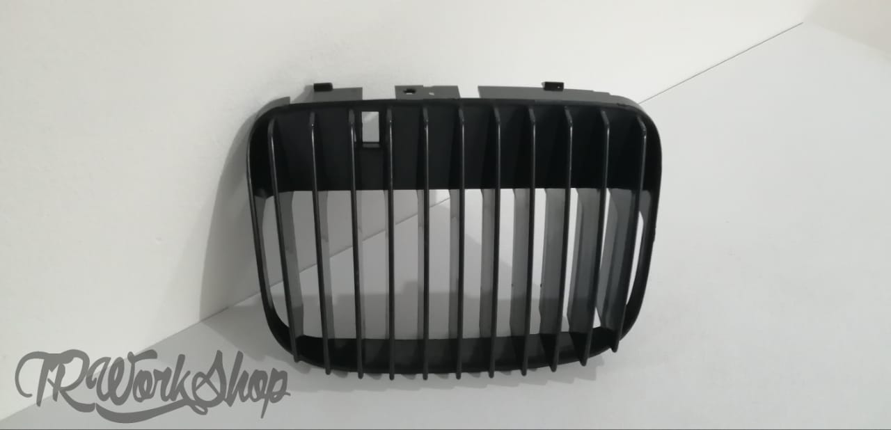 Parrilla Corrida JOM Seat León / Toledo 2003-2005 | Sin Emblema