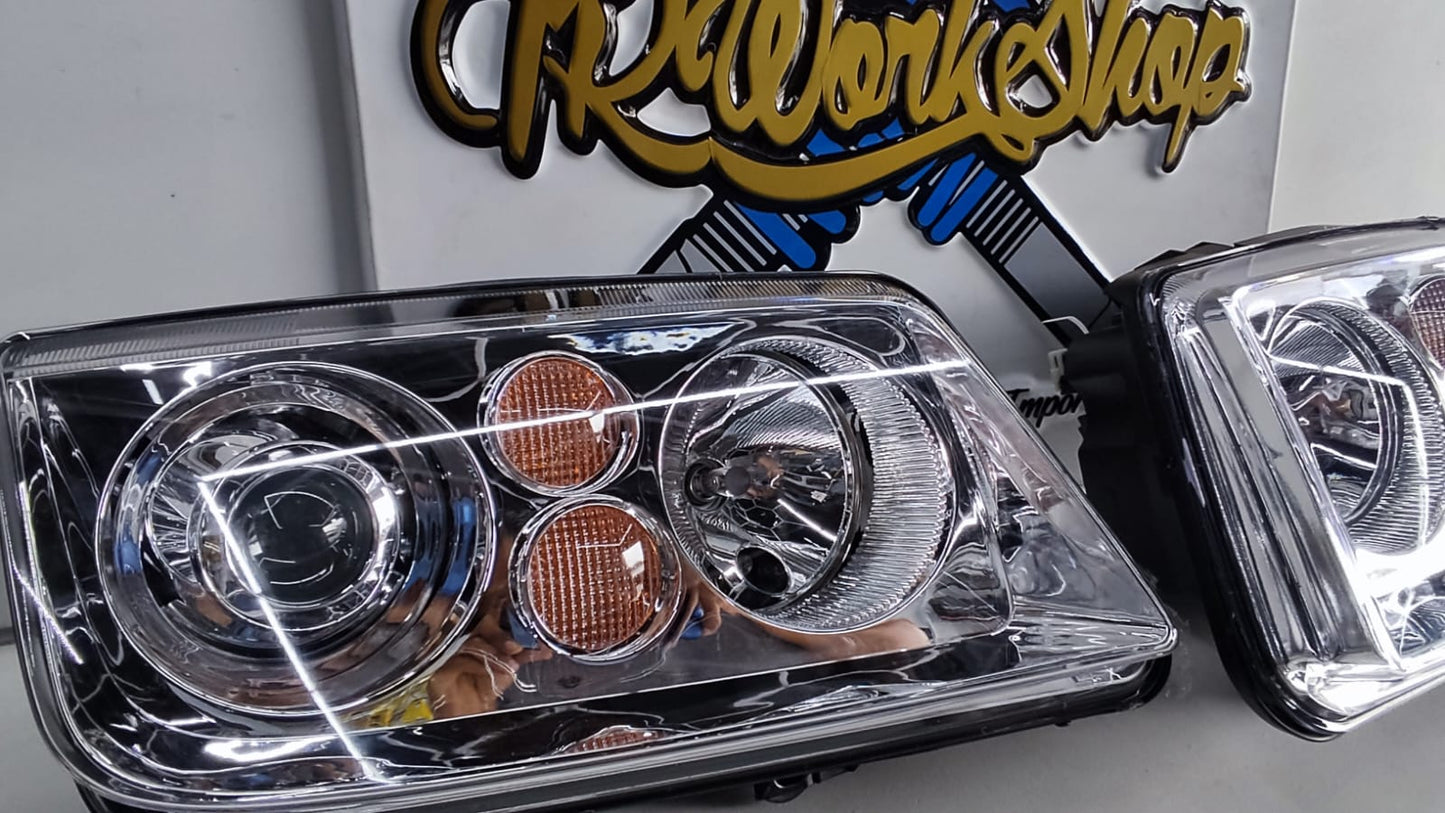 Faros VW Jetta A4 Mk4 Bora Tipo R-Line Chrome & Black Euro Style (Par) | Depo